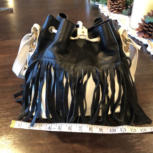 MyChoice Genuine Leather Fringe Bucket Purse. Made in Italy! - Picture 1 of 17